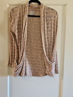 GG Collection Open-Front Cardigan in Light Taupe and Cream